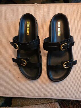 Steve Madden size 8 black double strap slide, new never worn
